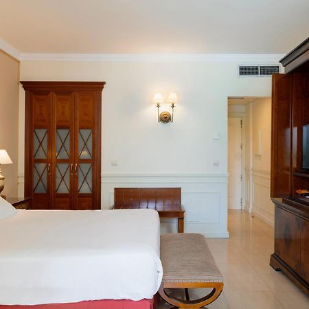 Guadalpin Suites Marbella Exterior photo