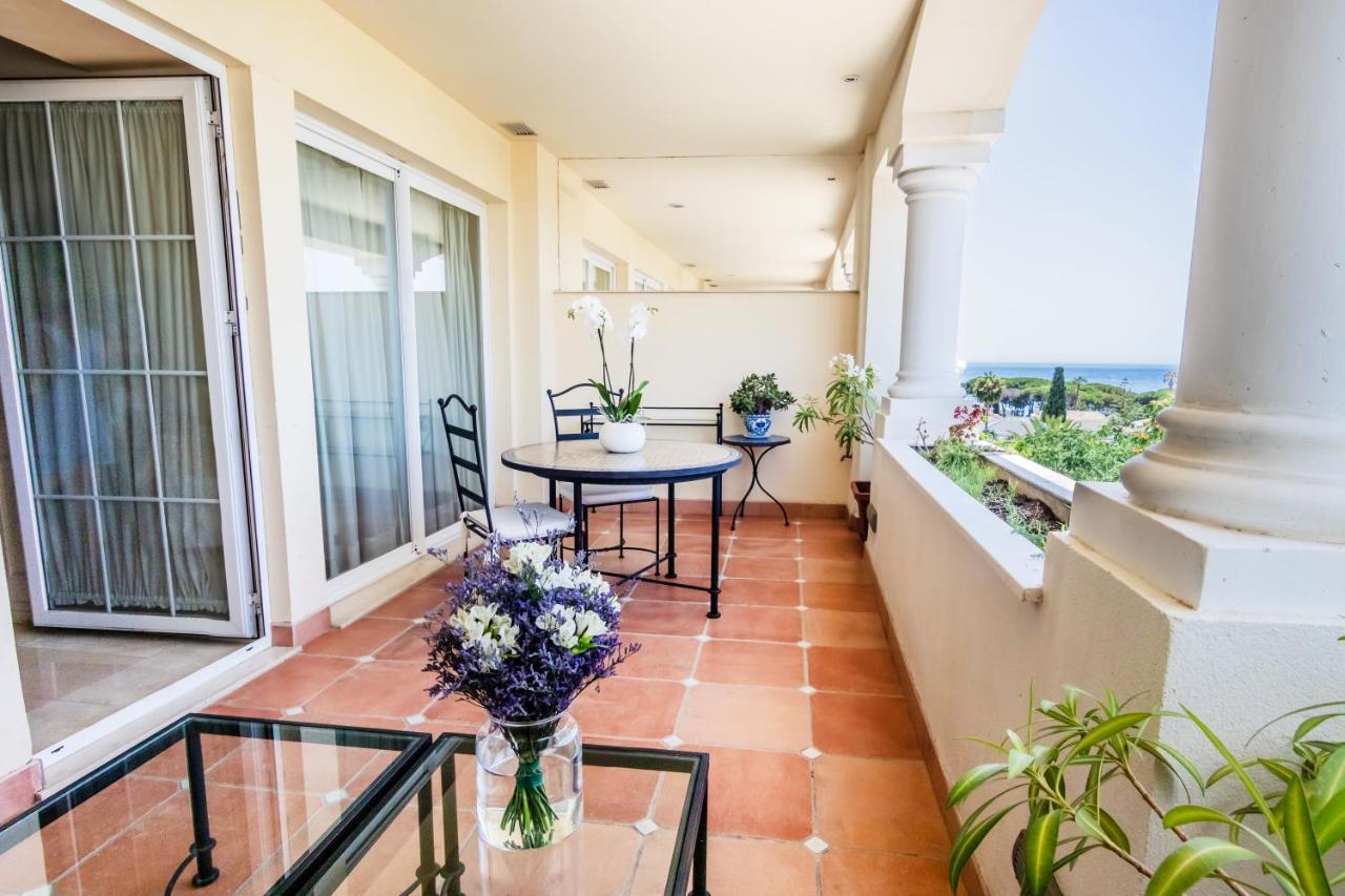 Guadalpin Suites Marbella Exterior photo