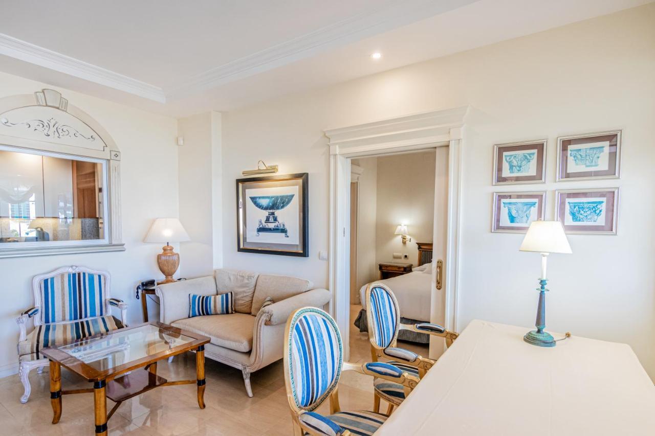 Guadalpin Suites Marbella Exterior photo