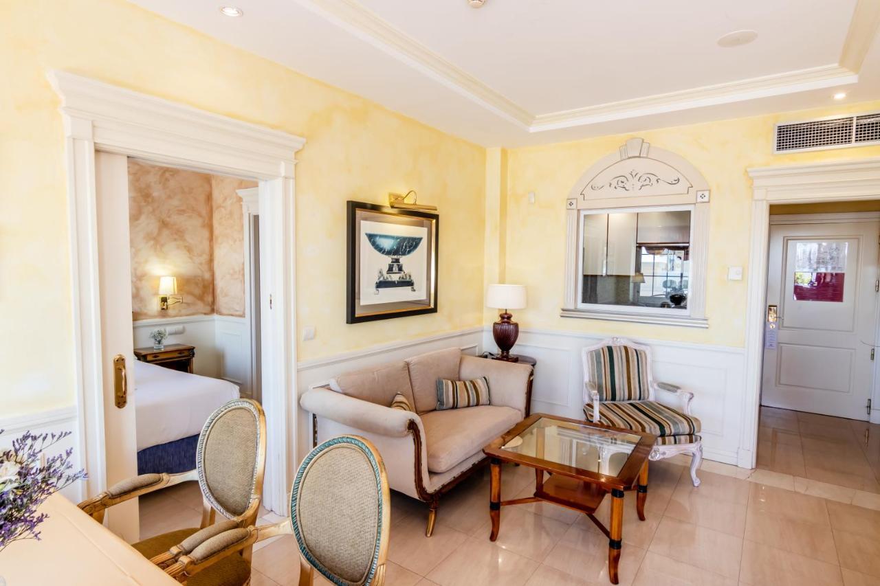 Guadalpin Suites Marbella Exterior photo