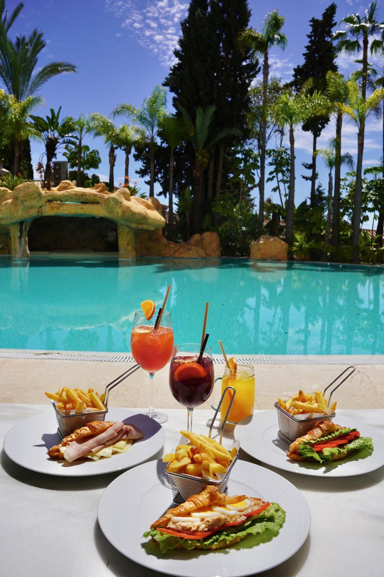 Guadalpin Suites Marbella Exterior photo